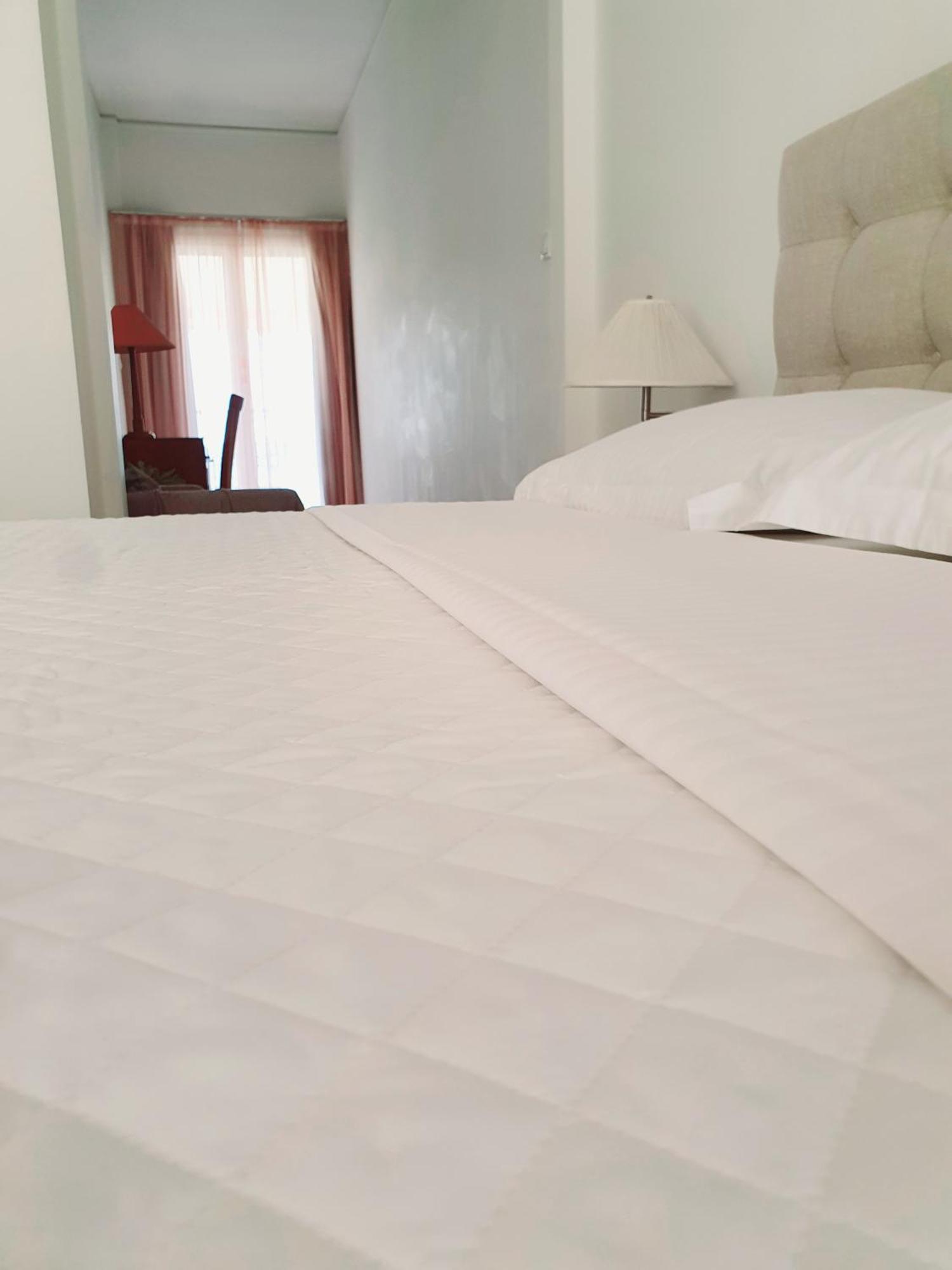 Acqua Marina - Άκουα Μαρίνα Otel Agia Marina  Dış mekan fotoğraf