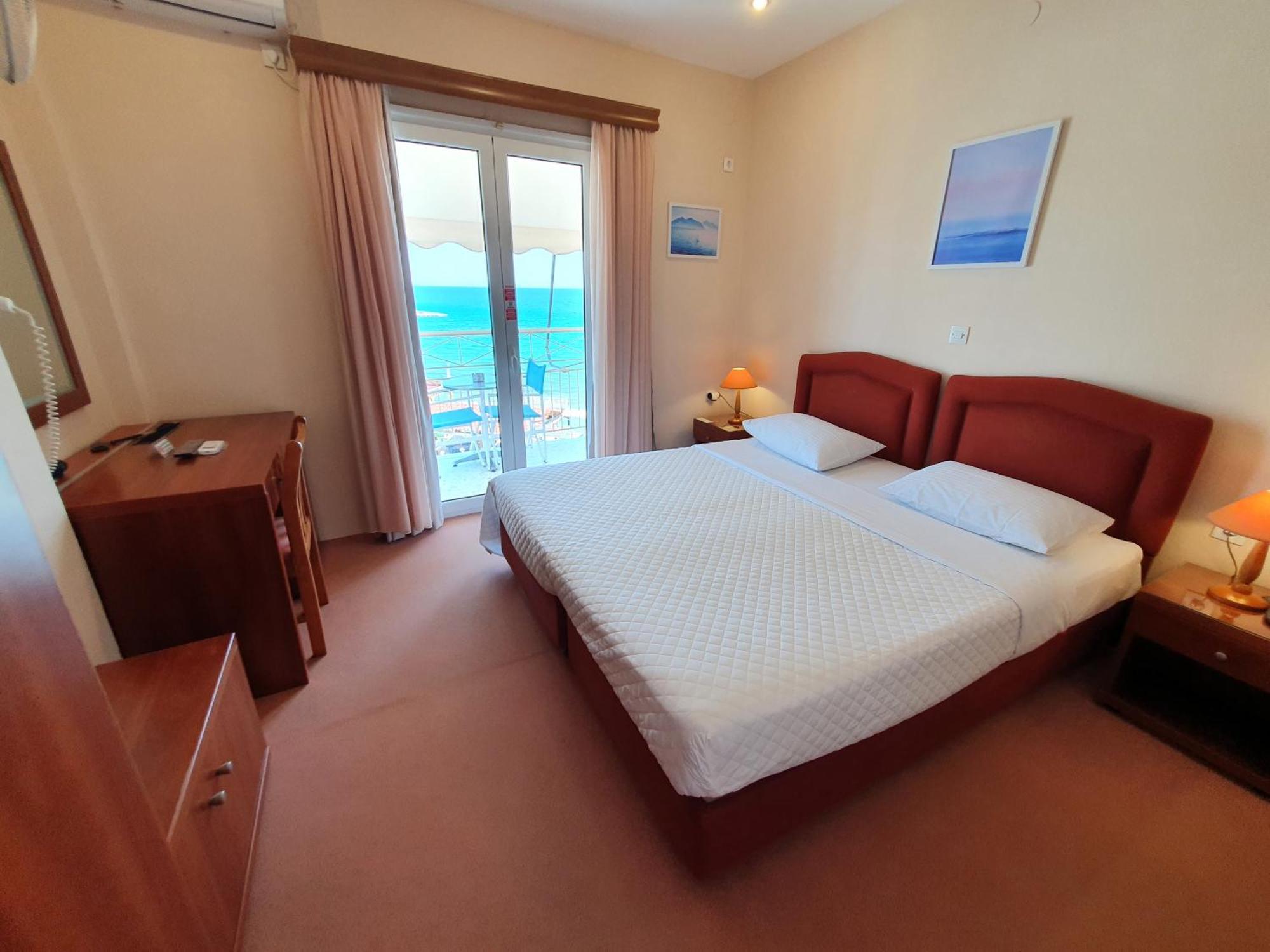 Acqua Marina - Άκουα Μαρίνα Otel Agia Marina  Dış mekan fotoğraf