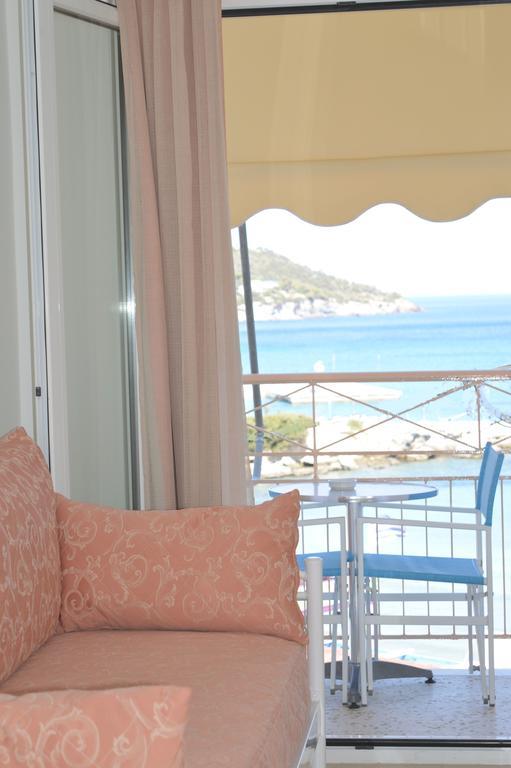 Acqua Marina - Άκουα Μαρίνα Otel Agia Marina  Dış mekan fotoğraf